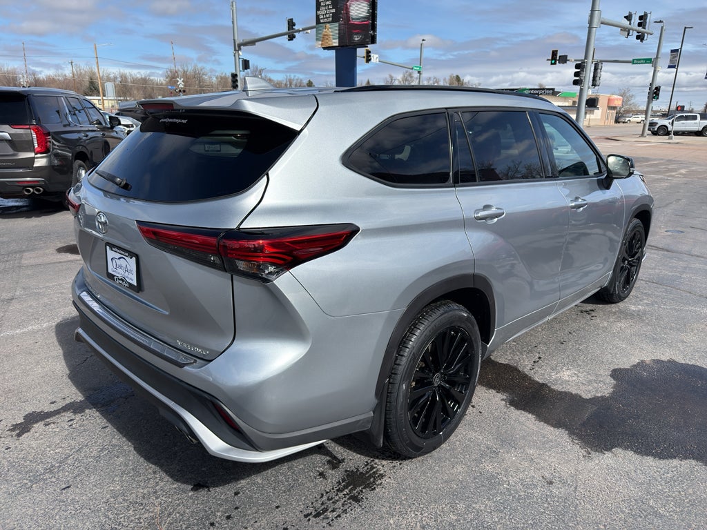 2023 Toyota Highlander XSE