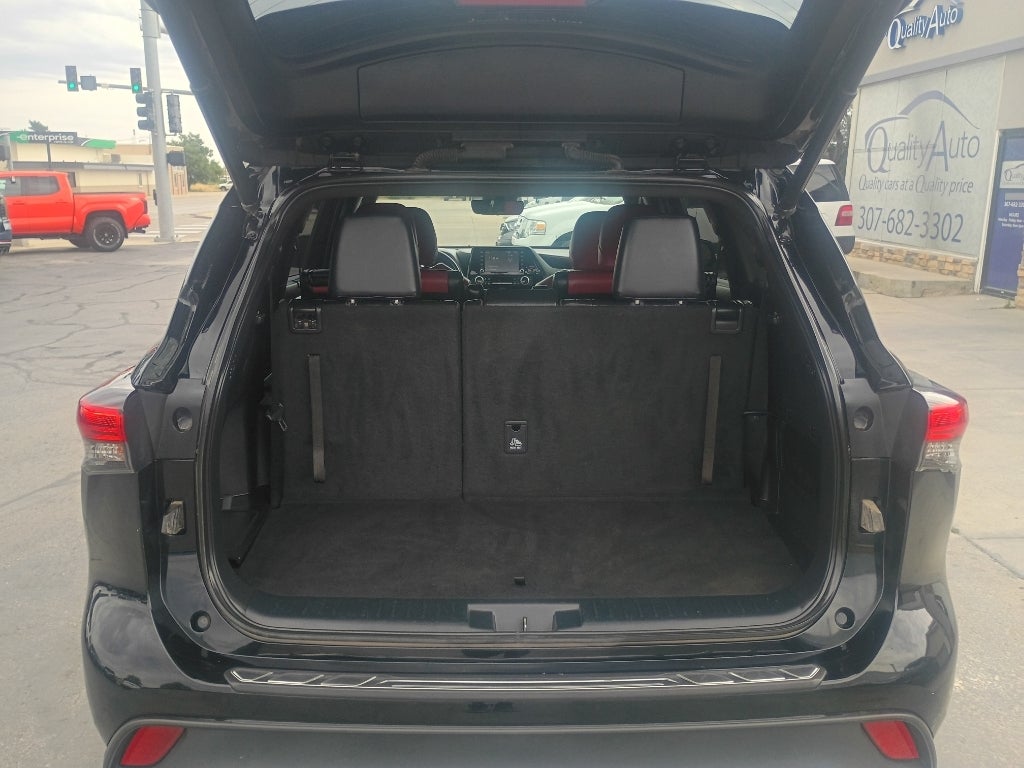 2022 Toyota Highlander XSE