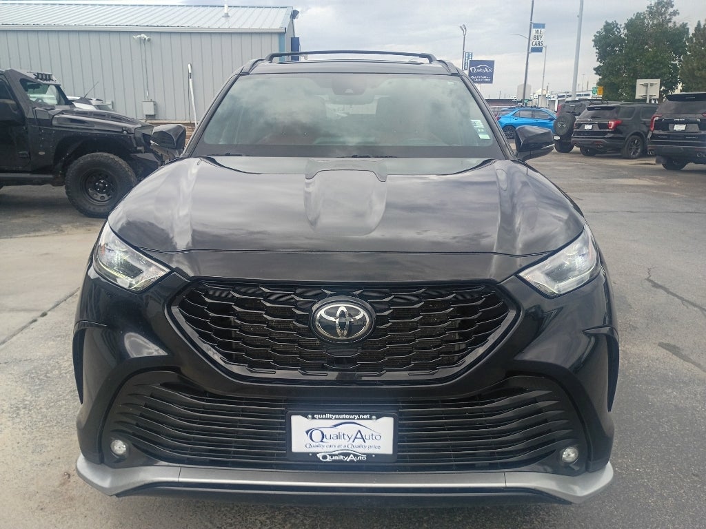 2022 Toyota Highlander XSE