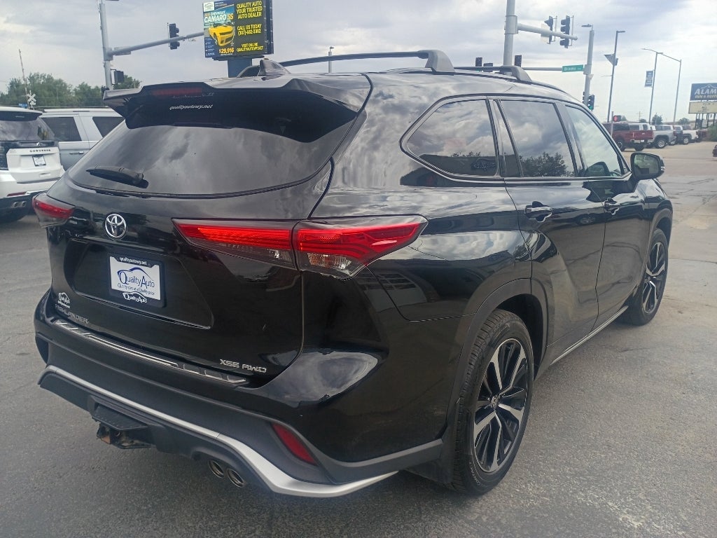2022 Toyota Highlander XSE