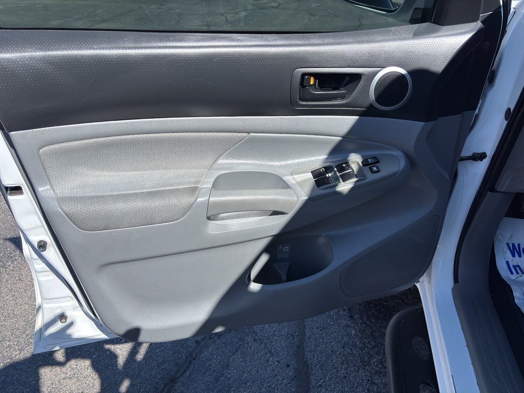 2011 Toyota Tacoma Base V6