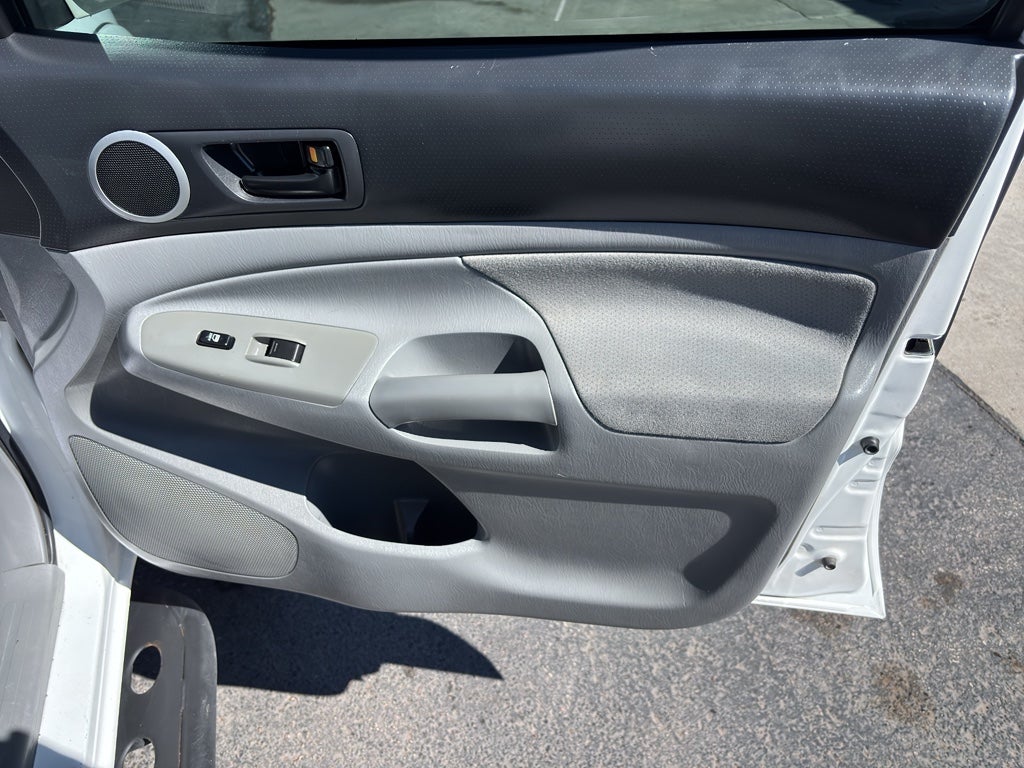 2011 Toyota Tacoma Base V6