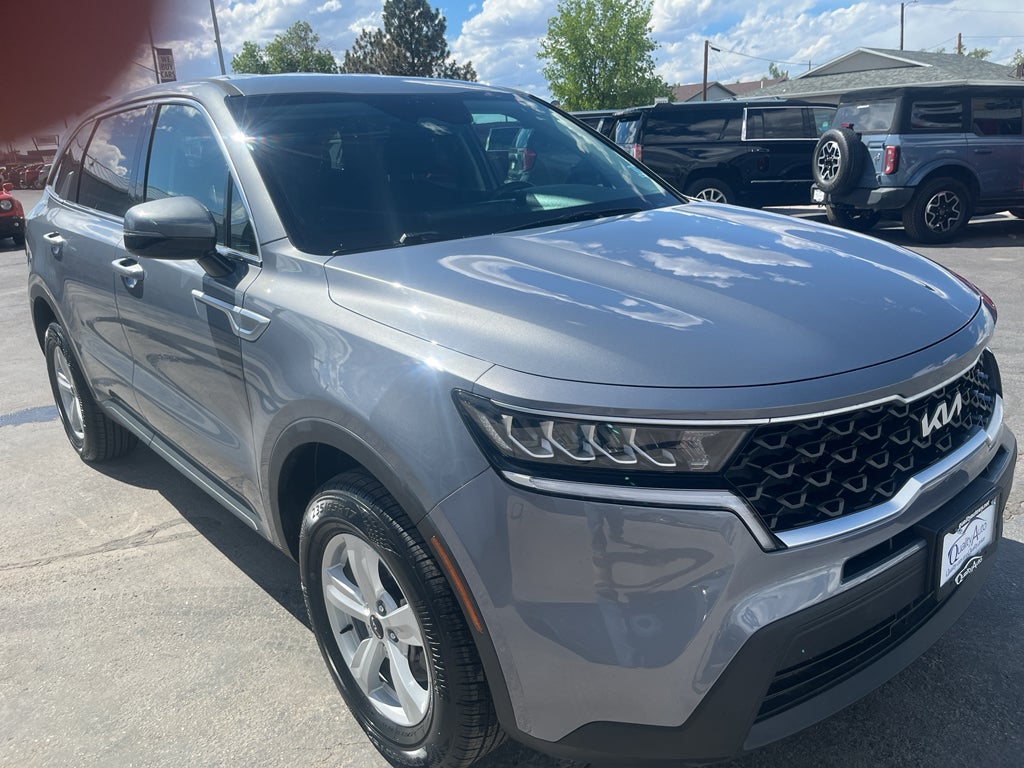 2023 Kia Sorento LX