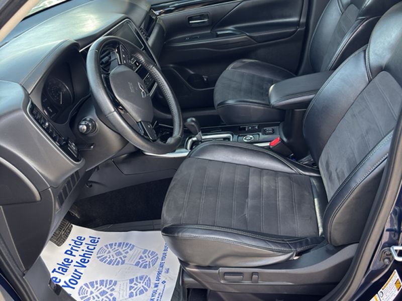 2019 Mitsubishi Outlander SE