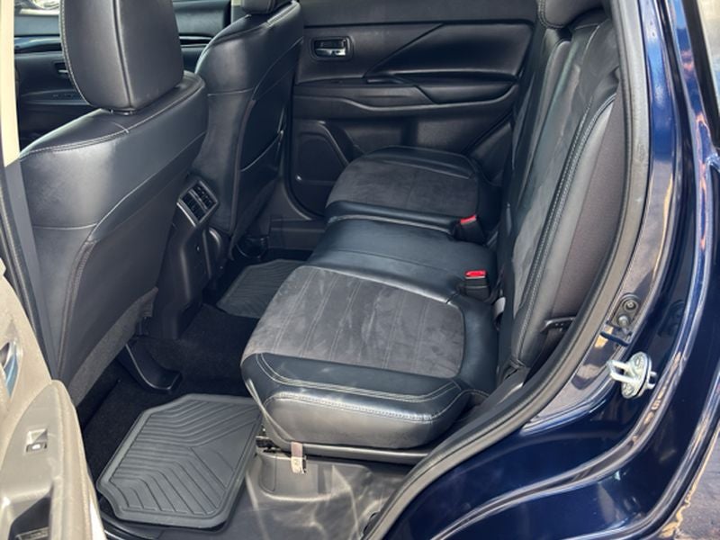 2019 Mitsubishi Outlander SE