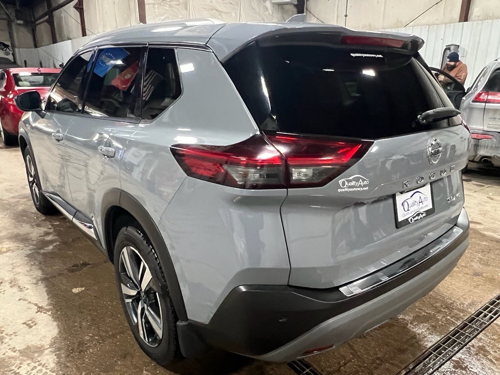 2021 Nissan Rogue SL