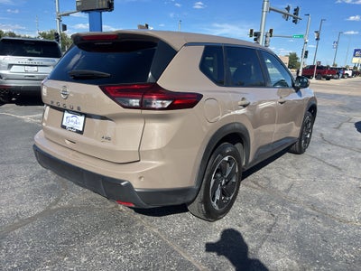 2025 Nissan Rogue SV