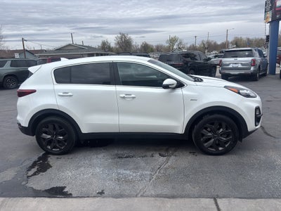 2022 Kia Sportage LX