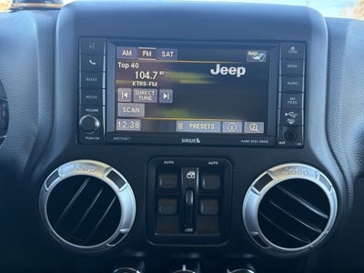 2016 Jeep Wrangler Sahara