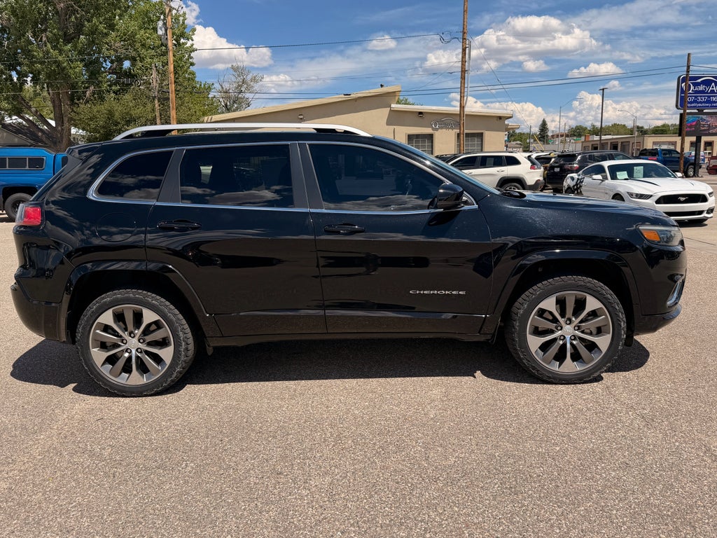 2019 Jeep Cherokee Overland