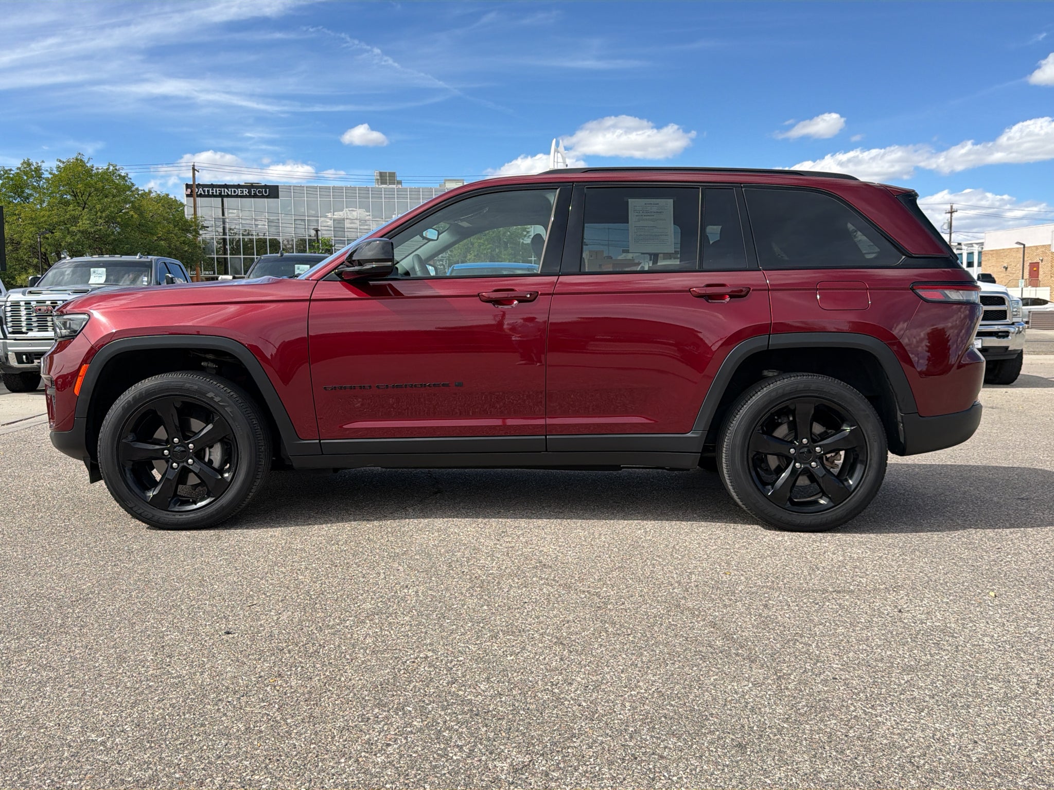 2023 Jeep Grand Cherokee ALTITUDE
