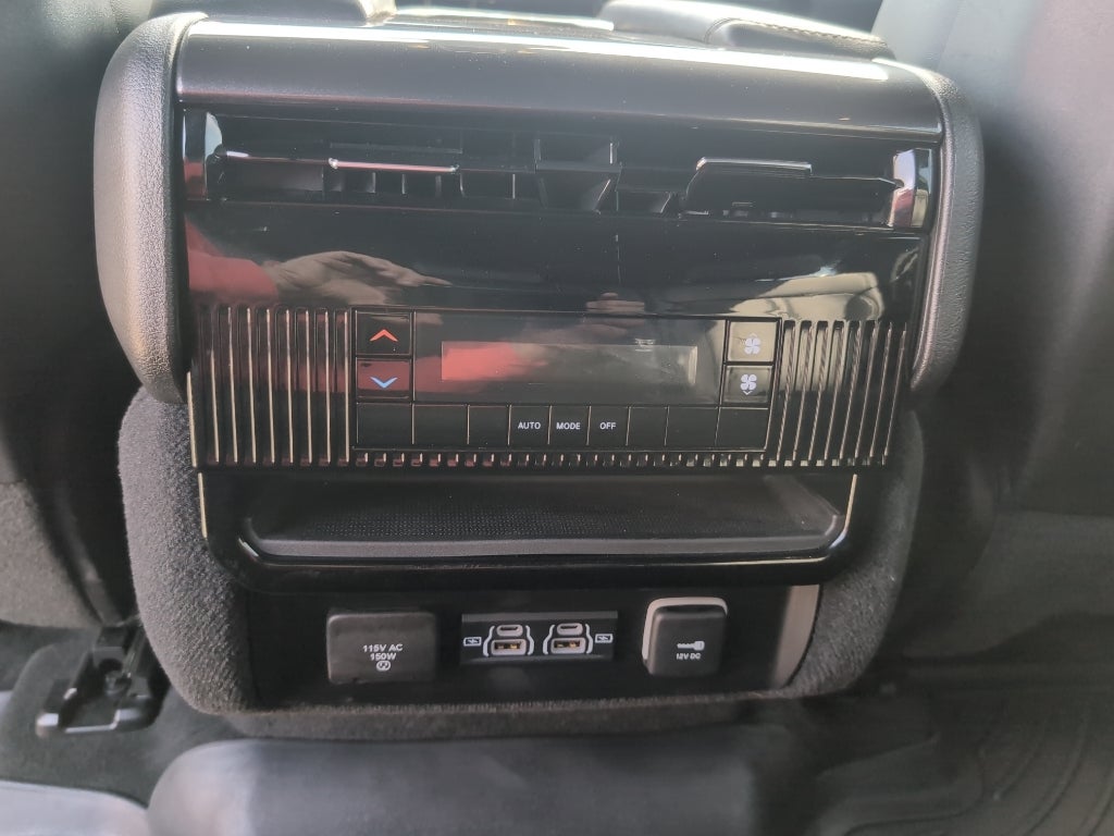 2023 Jeep Wagoneer Series I