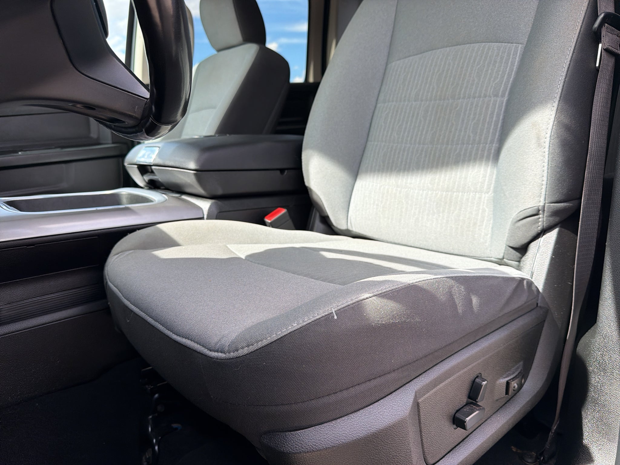 2023 RAM 1500 Classic Express
