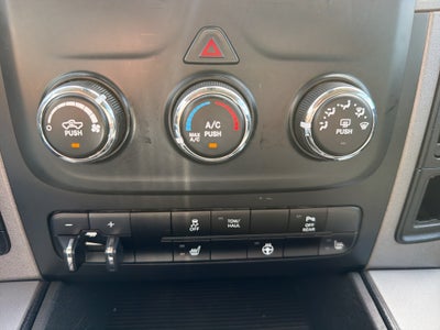 2023 RAM 1500 Classic Express
