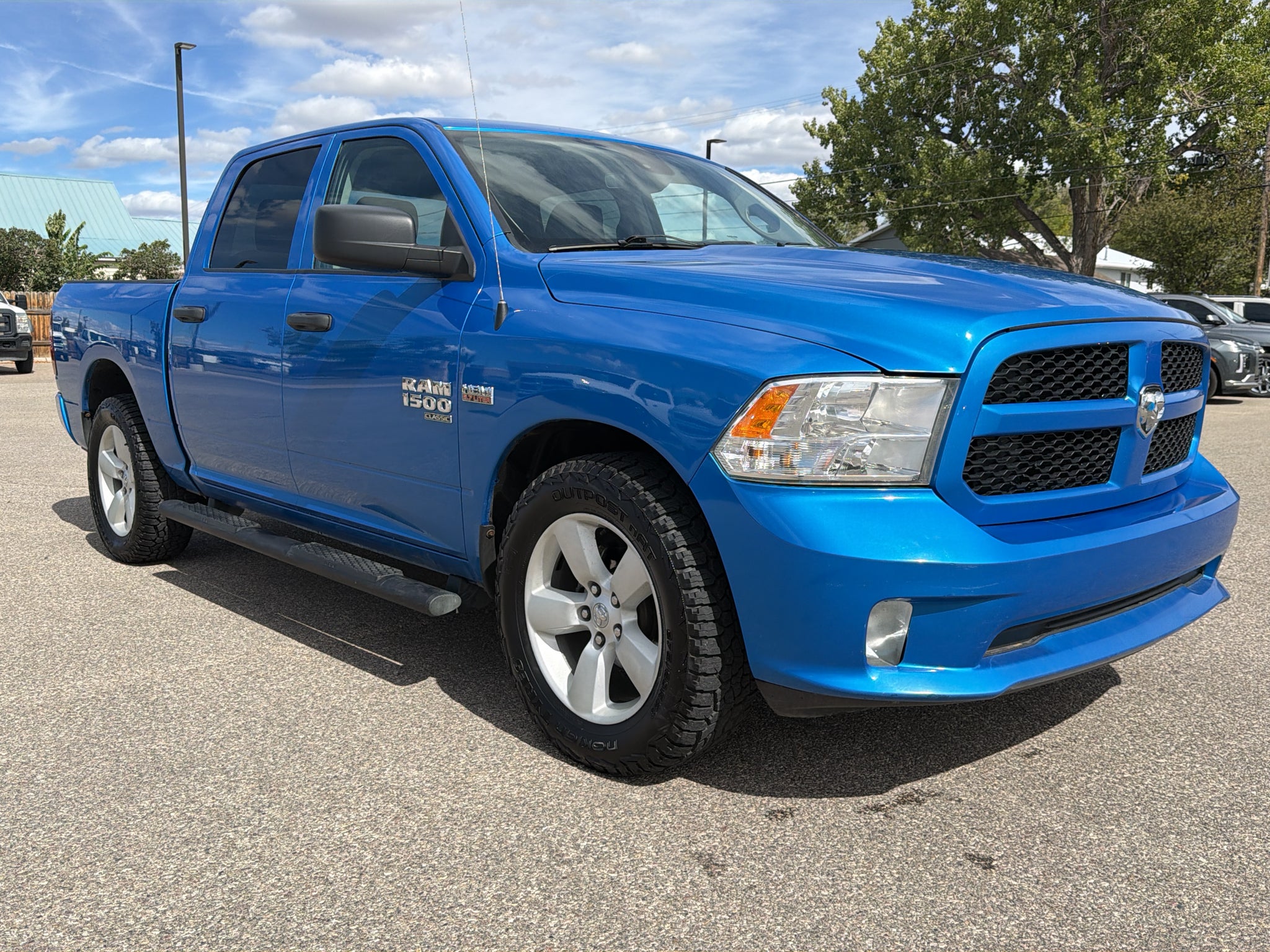 2023 RAM 1500 Classic Express