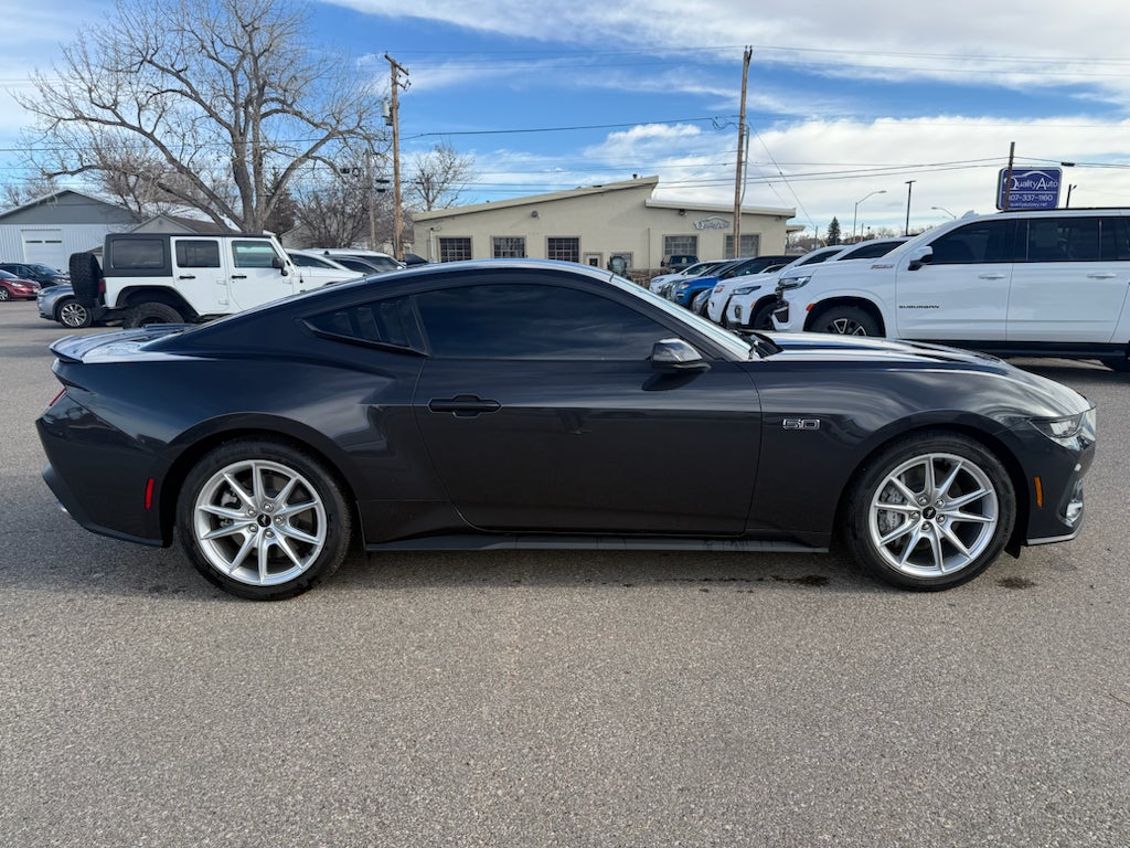 2024 Ford Mustang GT Premium