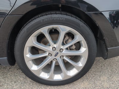 2016 Ford Taurus Limited