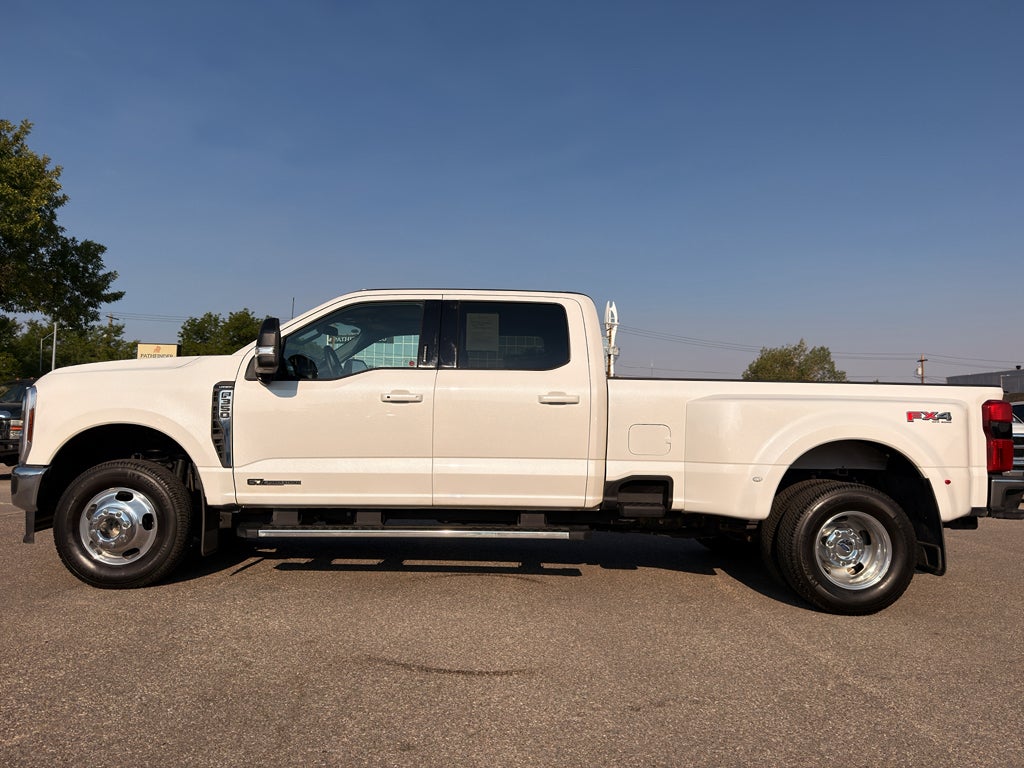 2026 Ford F-350 LARIAT