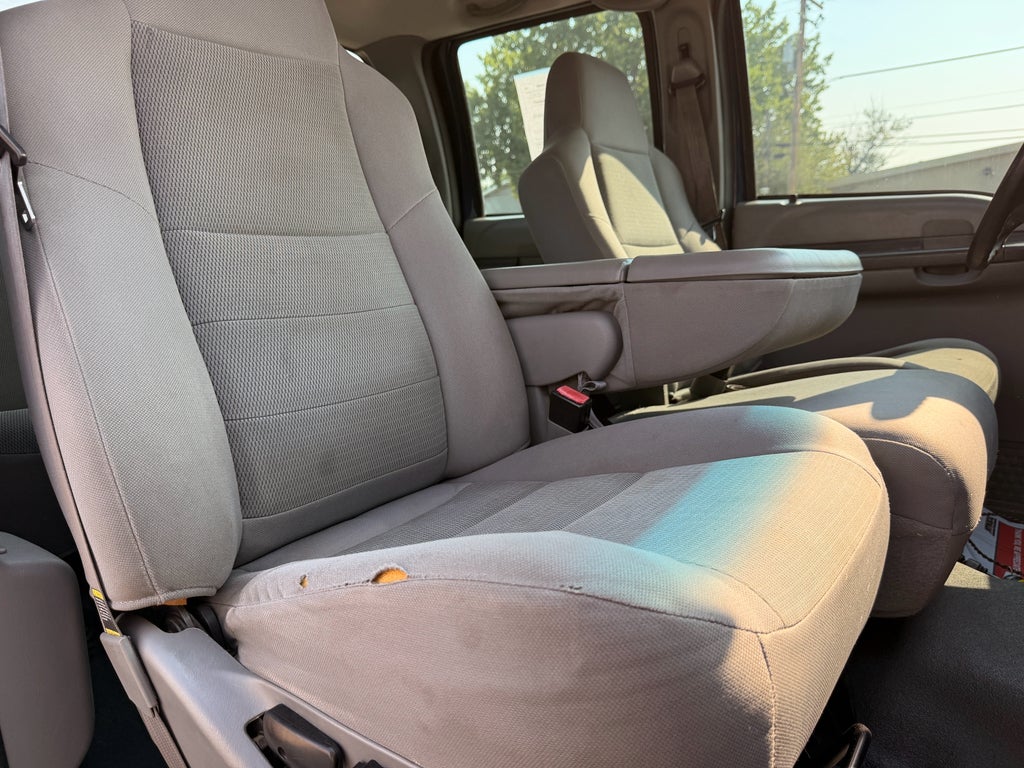 2004 Ford F-350 Lariat