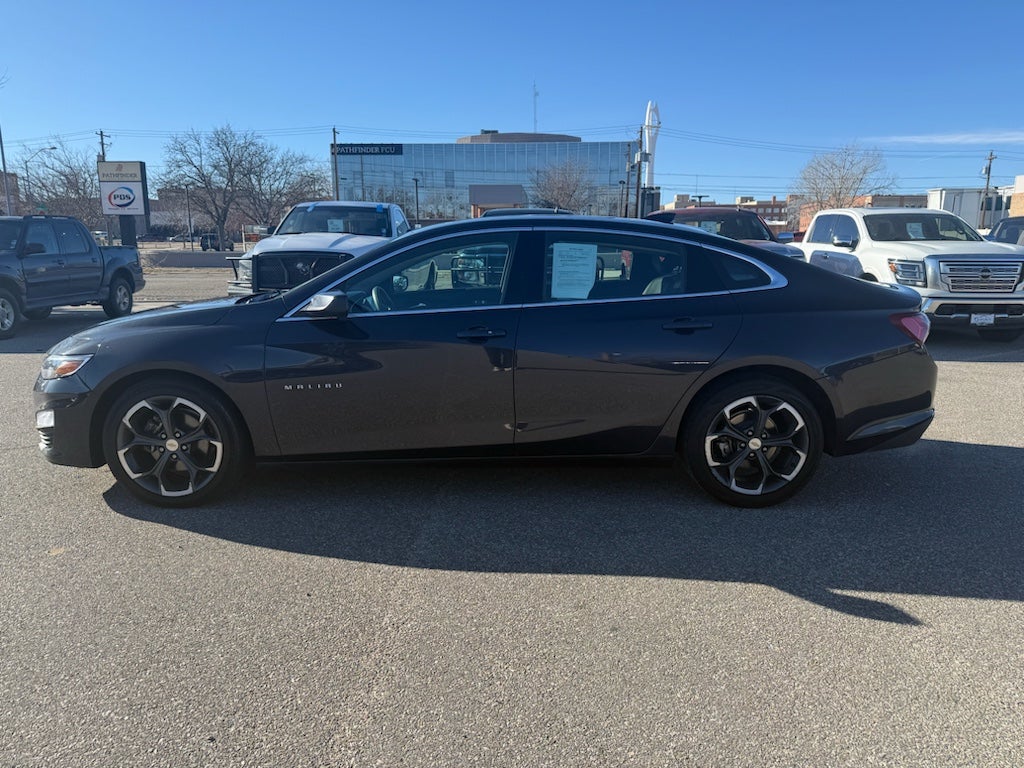2022 Chevrolet Malibu LT