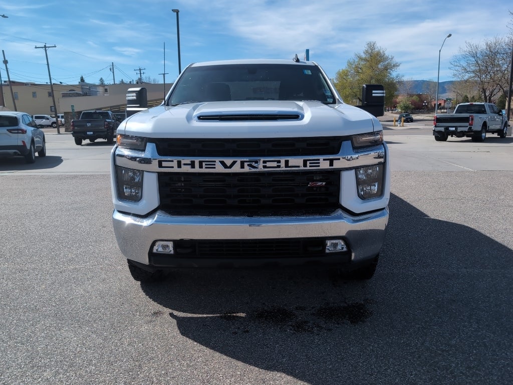 2023 Chevrolet Silverado LT