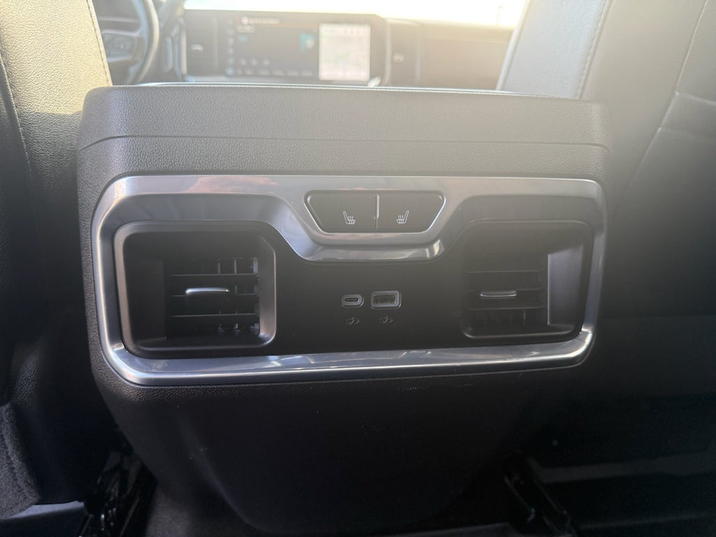 2024 Chevrolet Silverado High Country