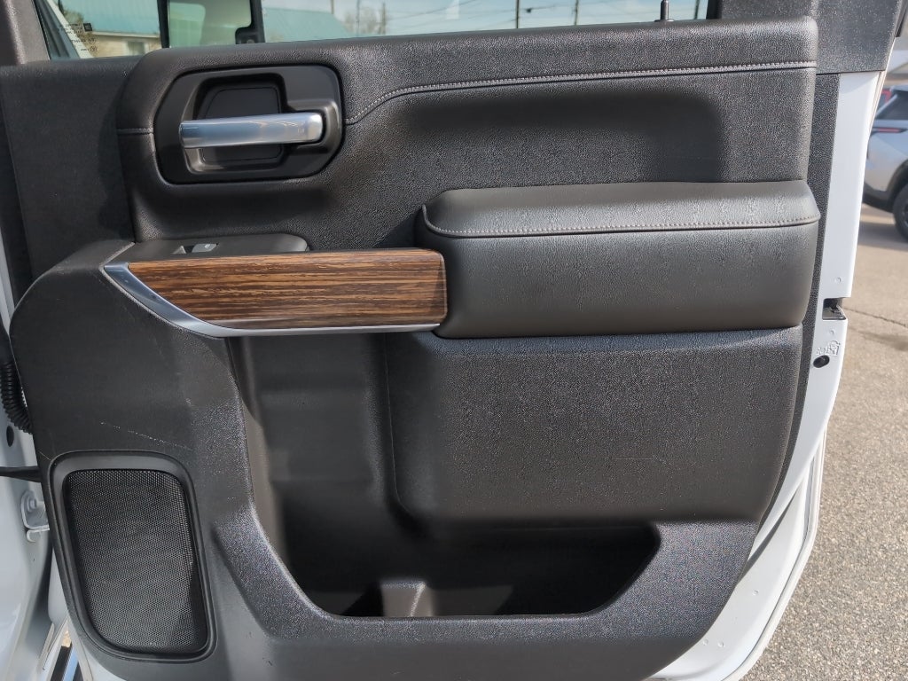 2022 Chevrolet Silverado High Country