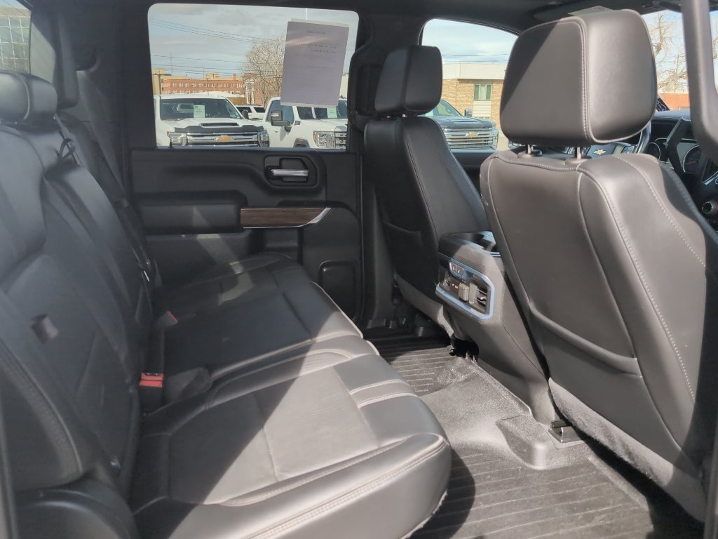 2022 Chevrolet Silverado High Country