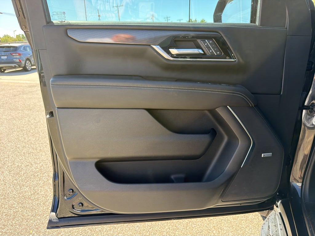 2025 GMC Yukon XL Elevation