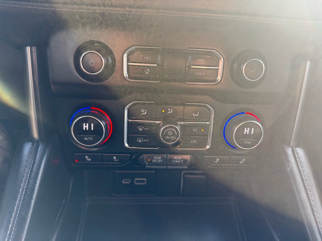 2022 Chevrolet Suburban Z71