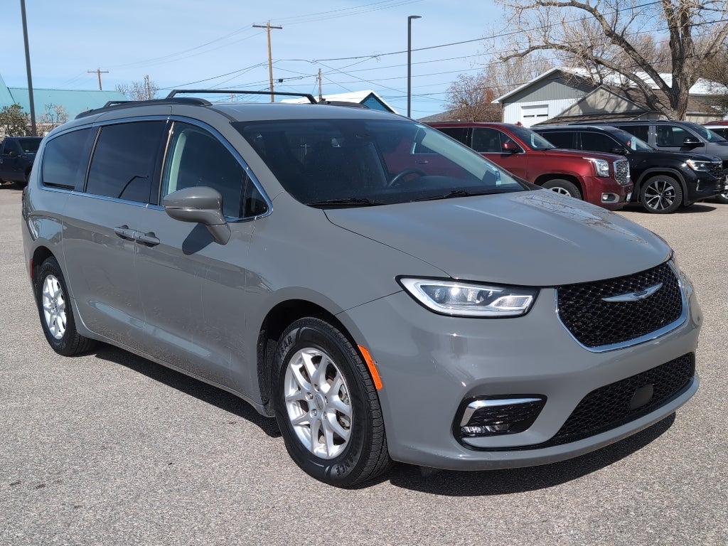 2022 Chrysler Pacifica Touring L