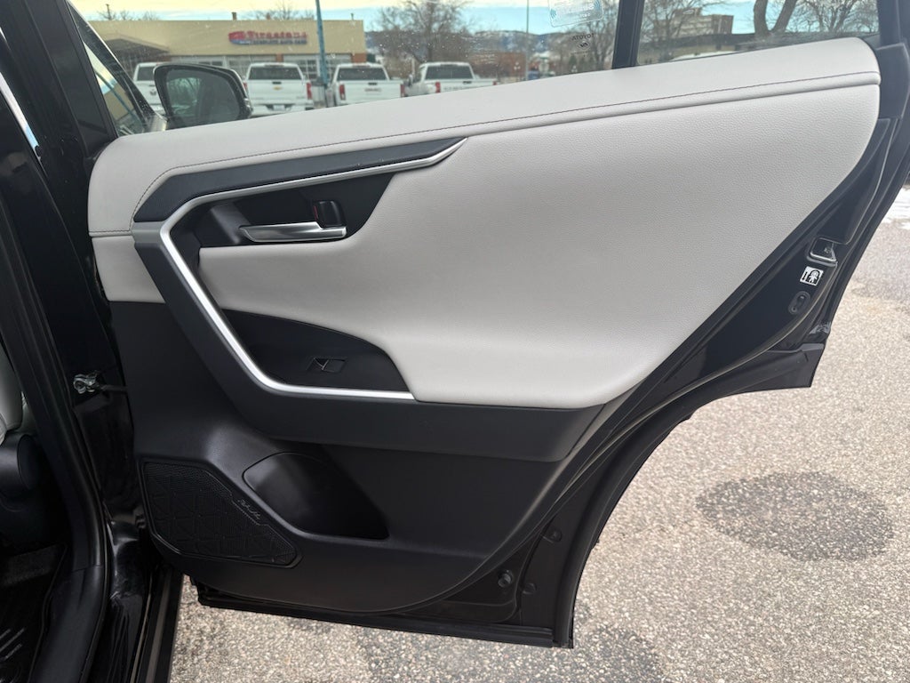 2019 Toyota RAV4 Hybrid Limited