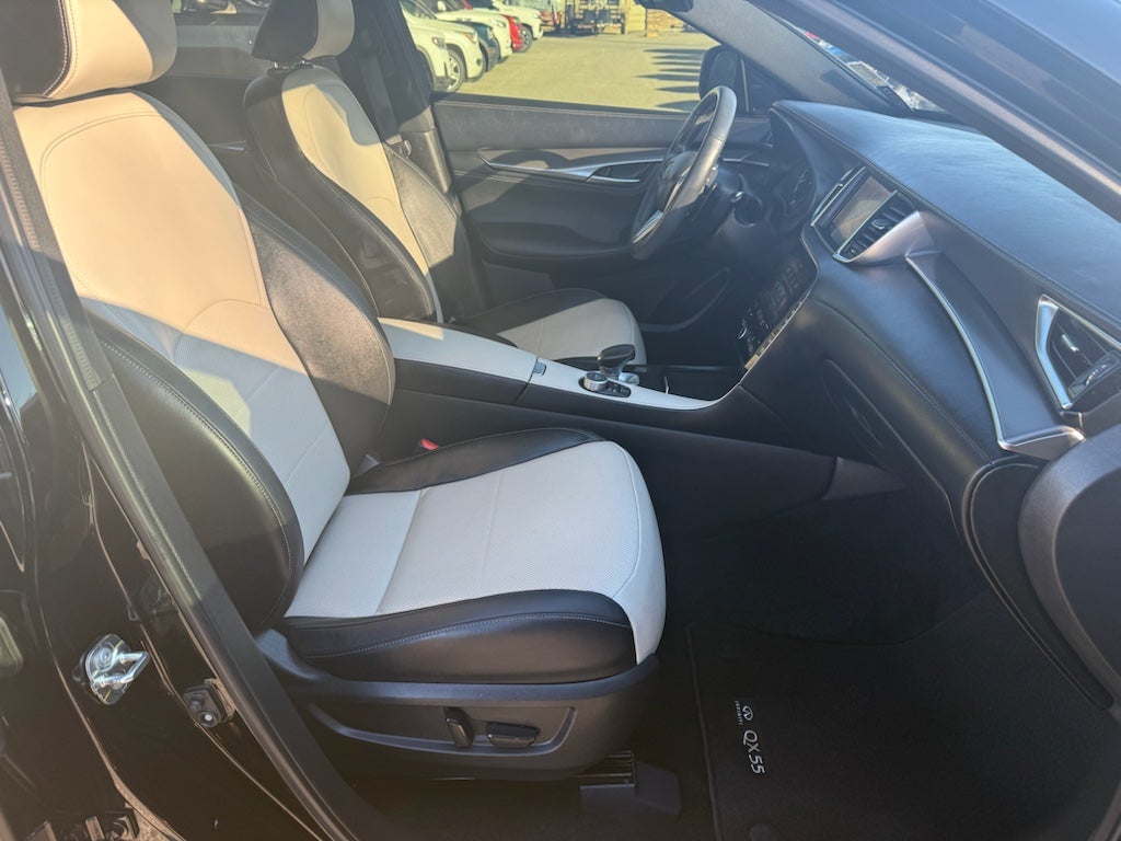 2023 INFINITI QX55 ESSENTIAL