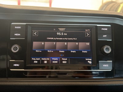 2023 Volkswagen Jetta Sport