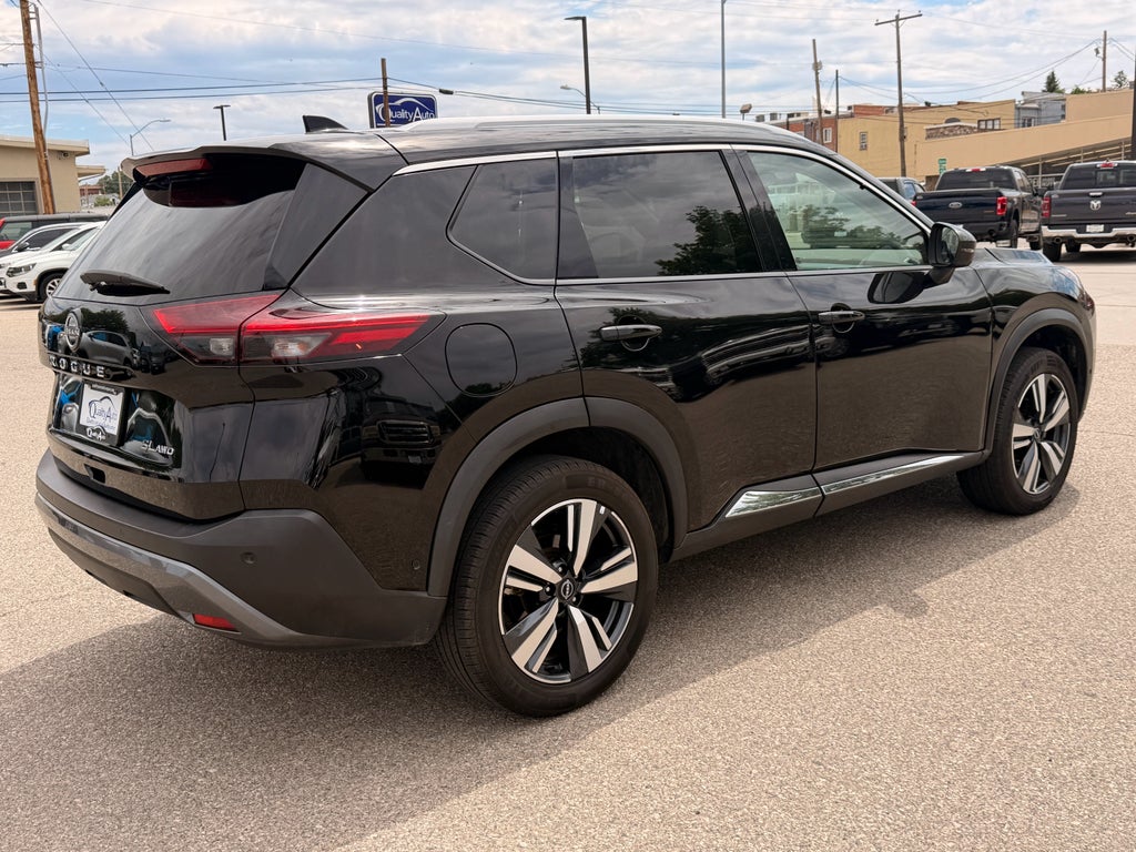 2023 Nissan Rogue SL