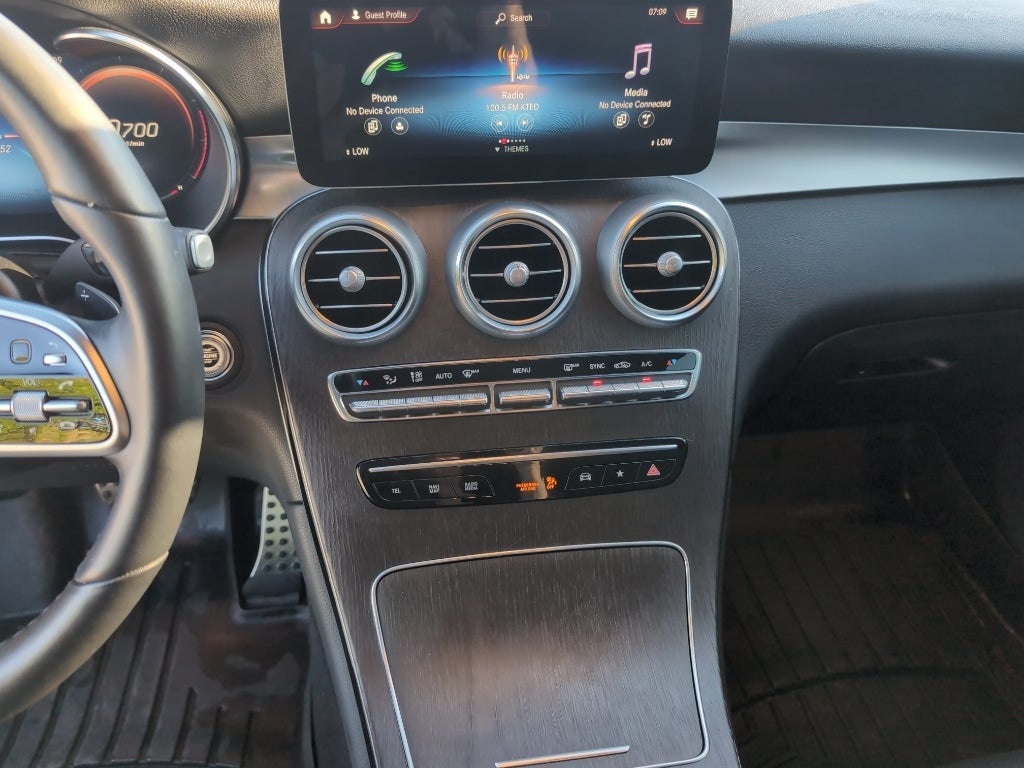 2022 Mercedes-Benz GLC 300 4MATIC®