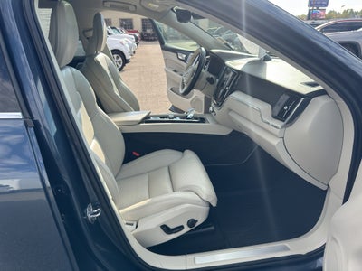 2021 Volvo XC60 Inscription